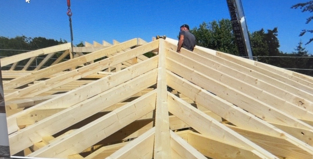 Holzrahmenbau und Dachstuhl